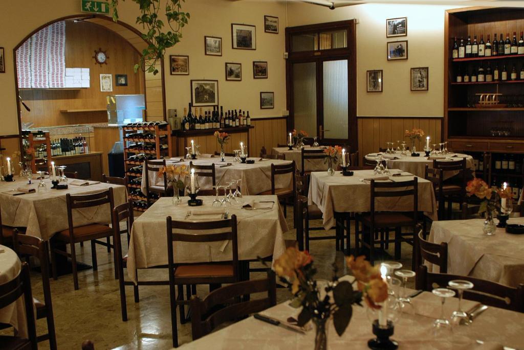 Albergo Vecchia Menaggio Extérieur photo